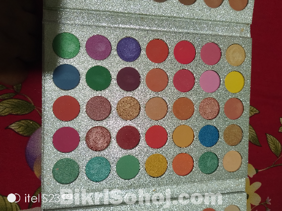 Beauty Glazed Gorgeous Me Eyeshadow Tray